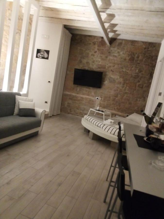 בארלטה B&B Casa Amalia מראה חיצוני תמונה